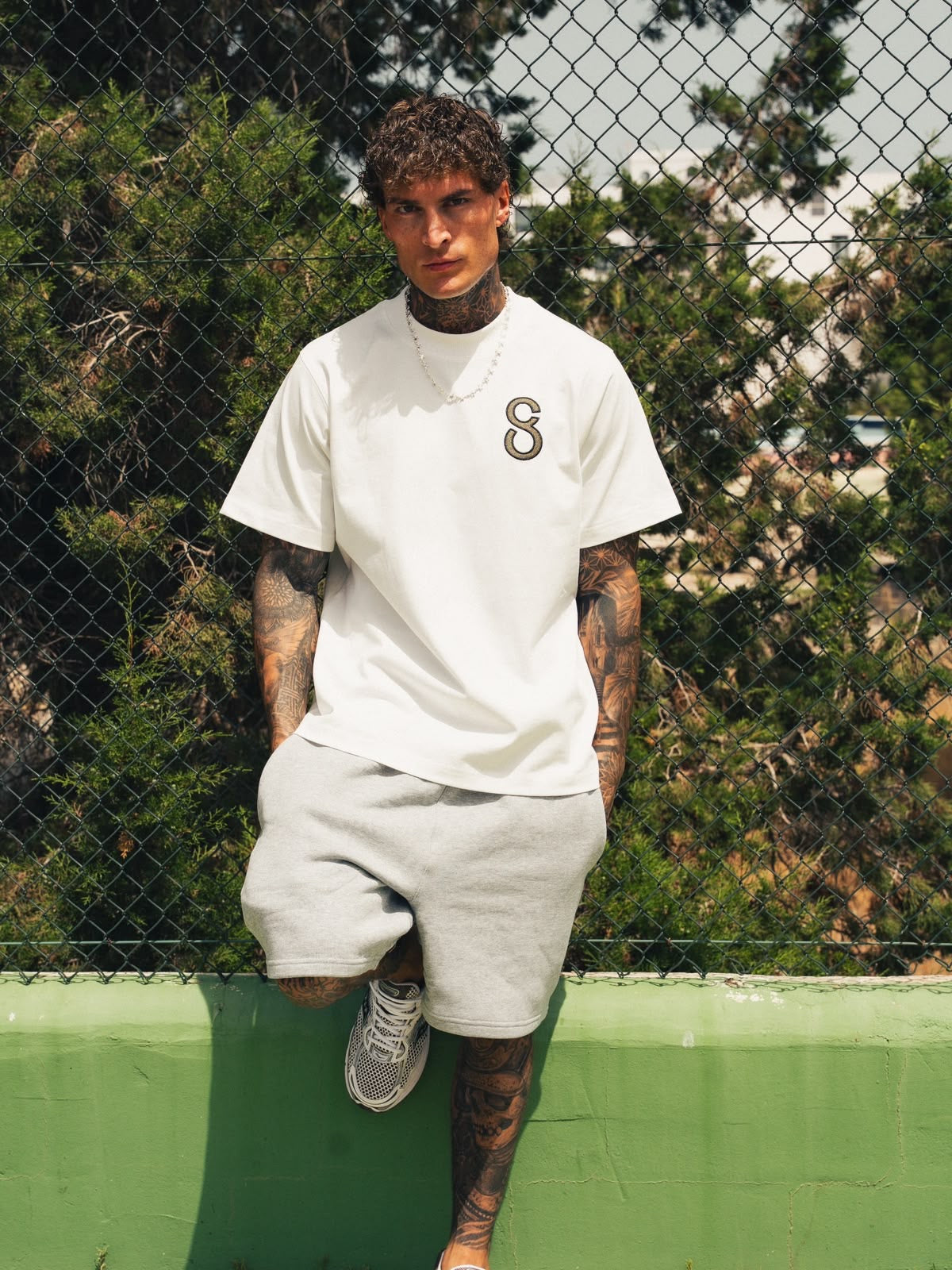 Crudo White & Khaki Tee